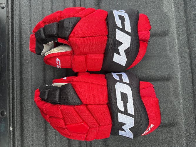 CCM Pro Stock NJ Devils Hockey Gloves 13"