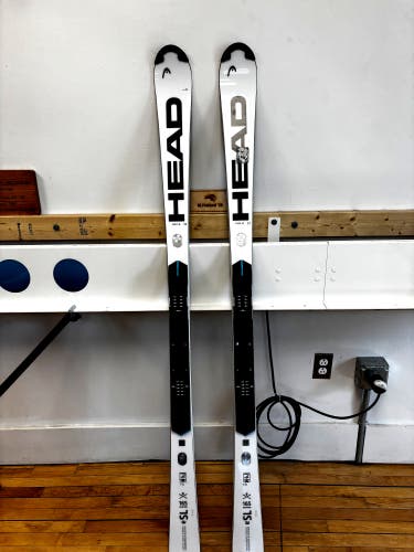 NEW HEAD Worldcup Rebels e.SL Rebel FIS 165cm Race Skis - RP.WCR Plate, No Bindings