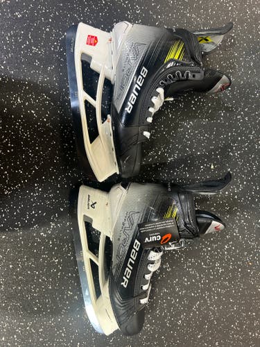 Bauer Vapor Hyperlite 2 Hockey Skates 12 (New)
