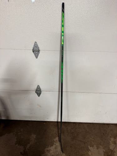 Intermediate Bauer Supreme Matrix Right Handed Hockey Stick P88 55 Flex (Used)