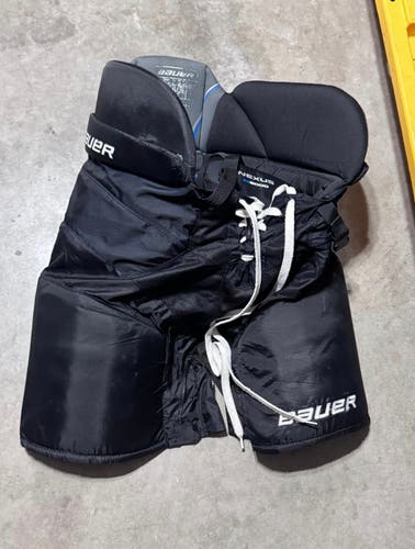 XL Senior Bauer Nexus 8000 Hockey Pants (Used)