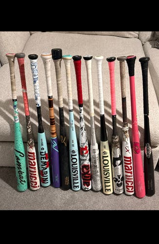 Bats for Sale (- 3) 30 oz 33" READ DESCRIPTION (Send Offers)