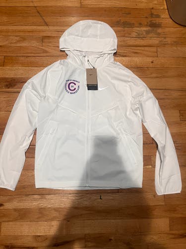 White Men's Small Nike Jacket (New)