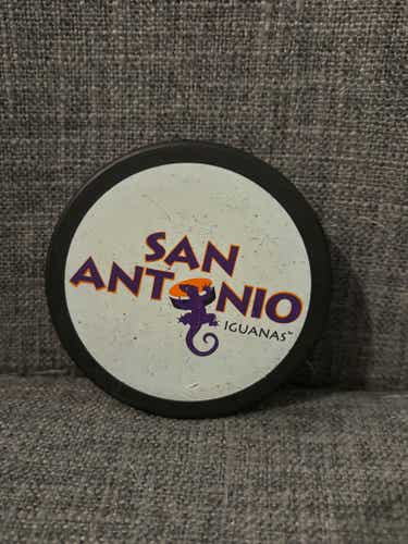 Vintage - New San Antonio Iguanas Central Hockey League (CHL) Hockey Puck