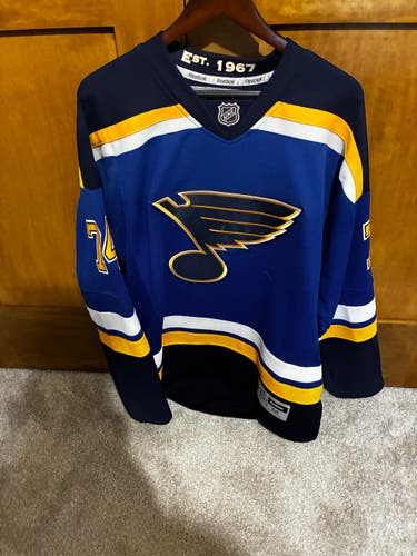 St Louis Blues TJ Oshie Men’s Medium Reebok Jersey