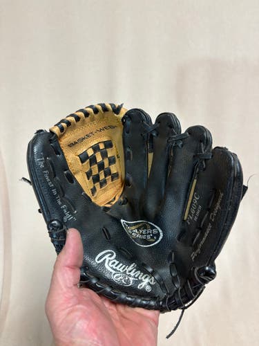RH Rawlings Player Series Baseball Glove 10" (Used)