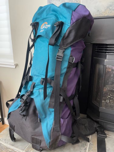 Women’s Lowe Alpine Sirocco 70+15 Backpack/Hiking/Camping – Used