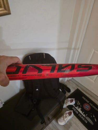 2022 Easton Salvo Composite Bat 28 oz 34" 2 piece construcción slow pitch softball bat(Used)