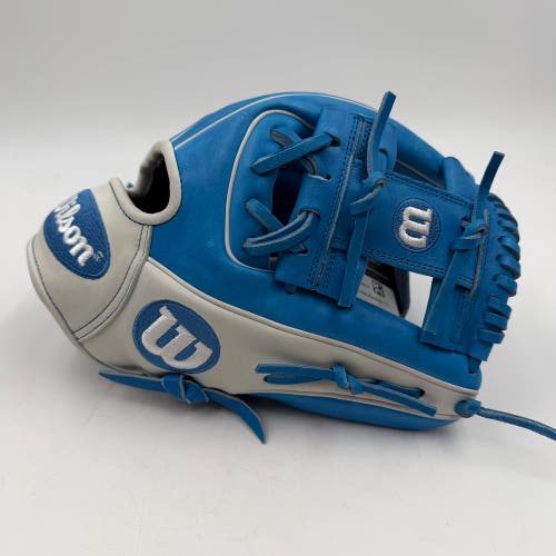 Wilson A2000 1786 11.5 Infield Baseball Glove