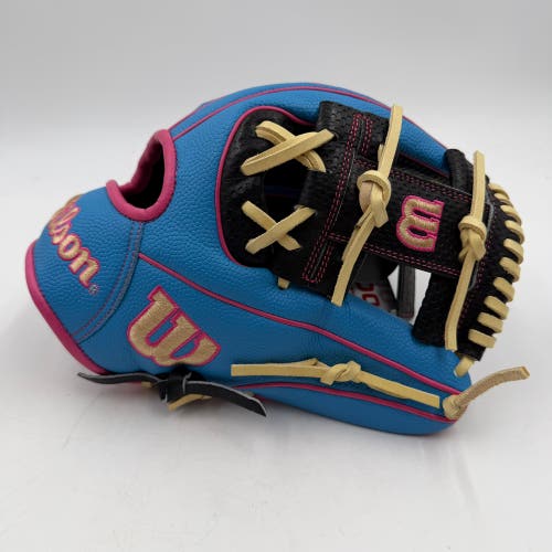 Wilson A2000 1786 11.5 Infield Baseball Glove