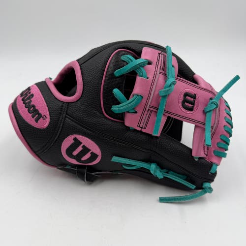 Wilson A2000 1786 11.5 Infield Baseball Glove