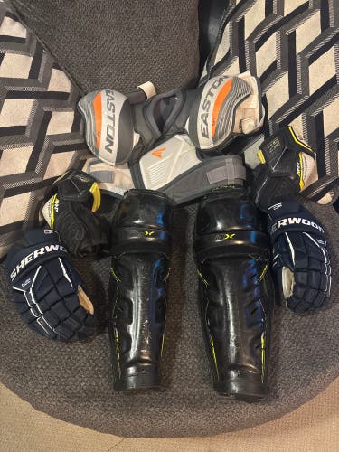 Hockey gear full set
