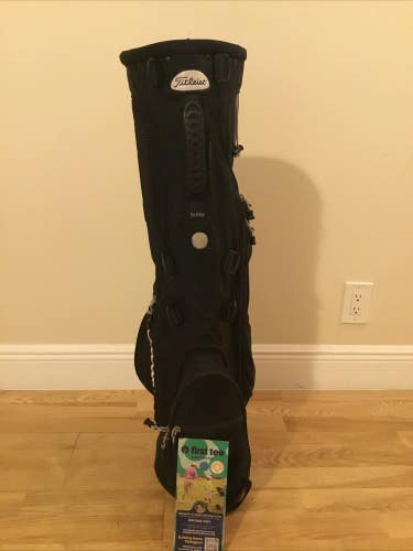 Titleist Stand Golf Bag with 6-way Dividers (No Rain Cover) READ
