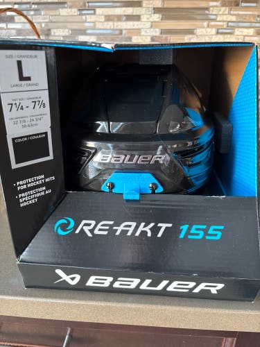 Large Bauer Re-Akt 155 Helmet (New)