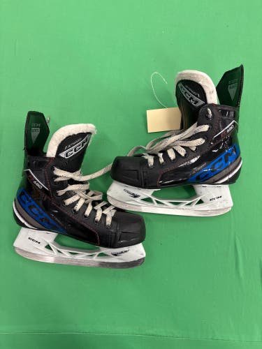 Youth CCM JetSpeed FT680 Hockey Skates Regular Width 13.5 (Used)