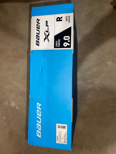 2021 Bauer X-LP Hockey Skates Regular Width 9 (New)
