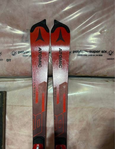 Women's Atomic Redster FIS SL 157 cm Skis With Ikon/24 binding (Used)