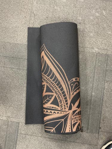Used Yoga Mat Brown And Black 11614-S000245734
