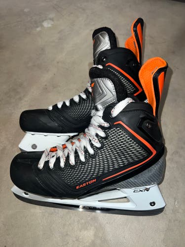 2012 Easton Mako Hockey Skates Regular Width 9 (Used)