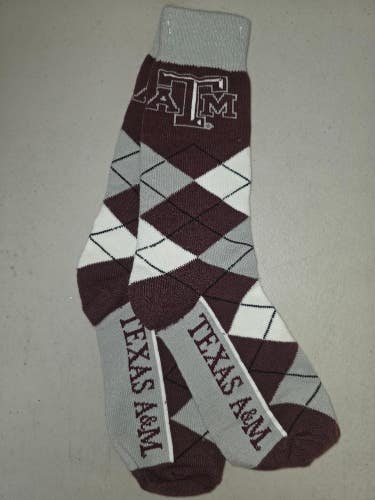 ST21b NCAA TEXAS A&M AGGIES Crew Socks OSFM One Size Fits Most FREE SHIPPING
