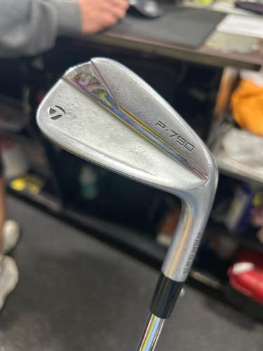 Used Taylormade P790 Mens Individual Iron RH 8 Iron 11337-S000498920
