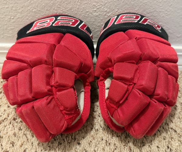 Bauer Vapor Team Elite Gloves 10" (Used)