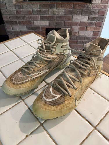 Unisex Size M 11.0 (W 12.0) Adult Nike Alpha Huarache 8 Elite (Used)