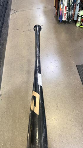 Used Marucci GAMER MAPLE BB/SB Wood Bat 32" 11605-S000222432
