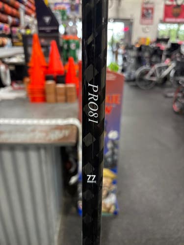 Used PRO Senior One Piece Right 77 Flex 11337-S000498098
