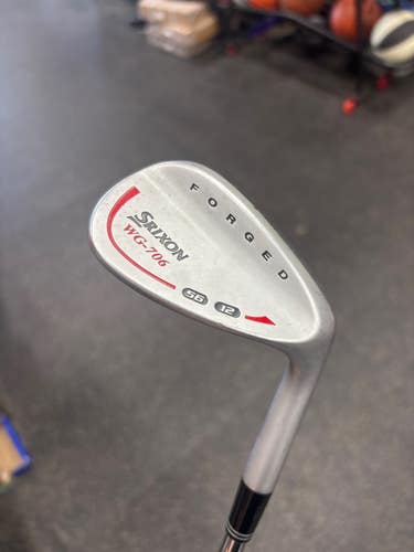 Used Srixon WG-706 Golf Wedge Mens RH 56 Degree 11337-S000498900