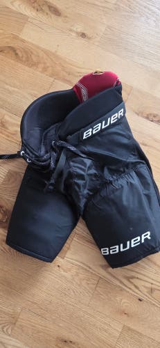 Junior Small Bauer Nsx Hockey Pants (Used)