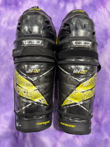 Intermediate Bauer Supreme Ultrasonic Shin Pads 13" (Used)