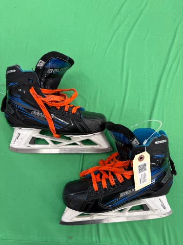 Intermediate Bauer GSX Hockey Goalie Skates Regular Width Size 4.5 (Used)