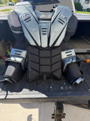 XL Brian's Optik 3 Goalie Chest Protector (New)