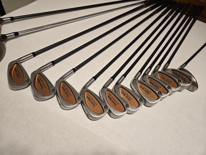 Men's TaylorMade BURNER OVERSIZE Right Handed Iron Set Regular Flex Graphite Shaft (Used)
