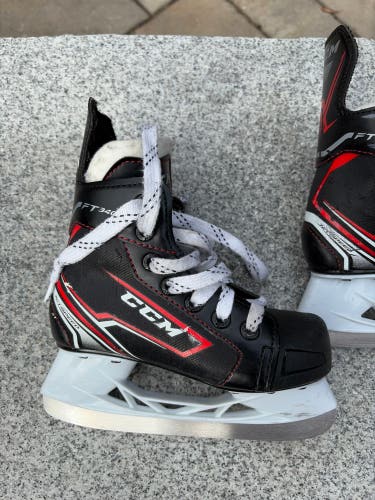 2017 CCM JetSpeed FT340 Hockey Skates 12 (Used)