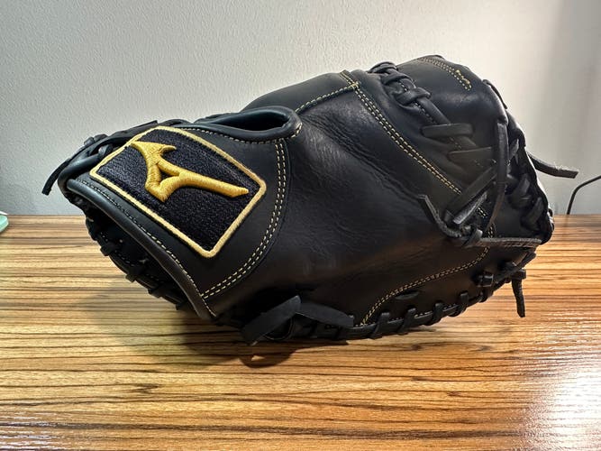 Mizuno MVP Prime RH Catcher's Baseball Glove 34" (Used)