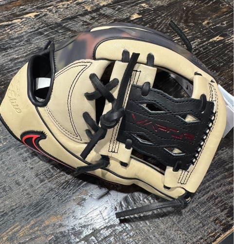 Nike Vapor Elite RHT Snake Eye Infield Baseball Glove 11.5" (New)