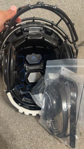 Black Adult Large Schutt F7 air pro Helmet (New)