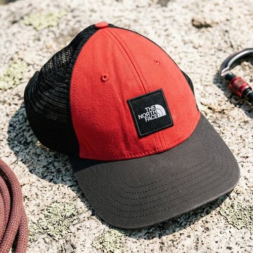 he North Face Trucker Hat Box Logo Red Gorpcore Cabincore Y2K Archive