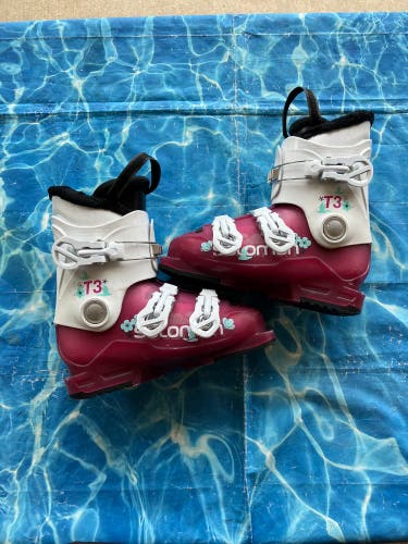 Kid's Salomon T3 Ski Boots (Used) Mondo 22 & 22.5 (265mm)