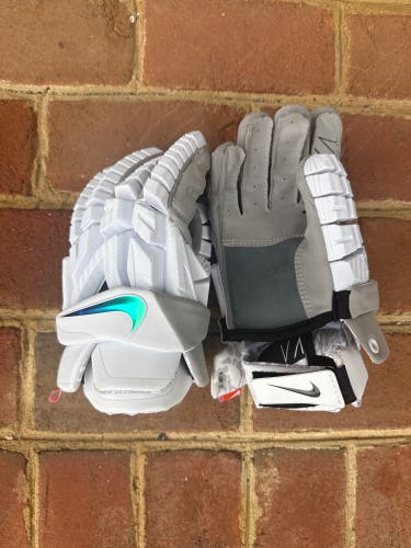 Nike Vapor Premier Lacrosse Gloves (New)