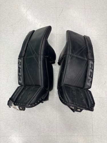 28" Junior CCM Phenom Goalie Leg Pads (Used)