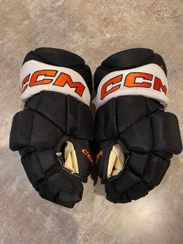 CCM D30 PRO Gloves 15" Pro Stock (Used)