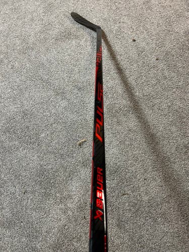 Senior Bauer Pulse Left Hand Hockey Stick P28 70 Flex (New)