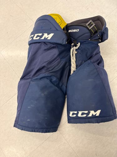 Senior Medium CCM Tacks 9060 Hockey Pants (Used)