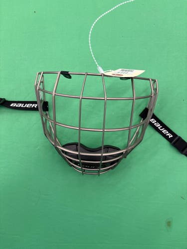 Small Bauer Profile III Facemask Cages, Visors & Shields (Used)