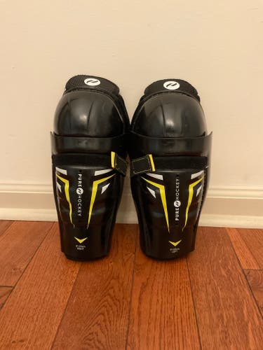 Pure Hockey Shin Pads 9” Youth (Used)