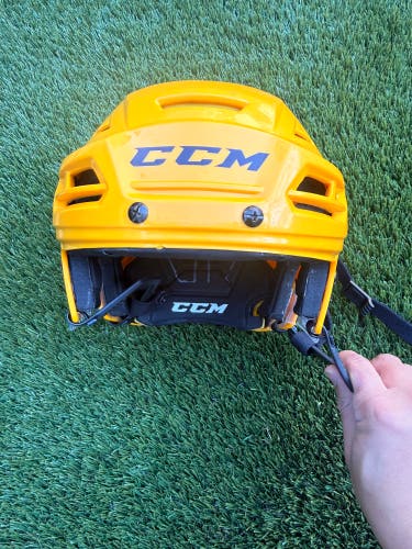 Medium CCM Tacks 310 Helmet (Used)