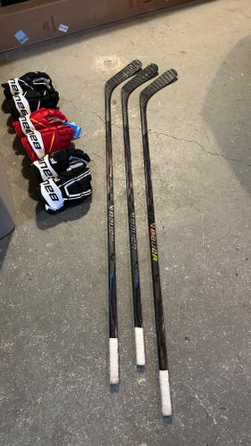 Senior Bauer Vapor Flylite Hockey Stick P88 77 Flex Pro Stock (Used but barely) 3 pack